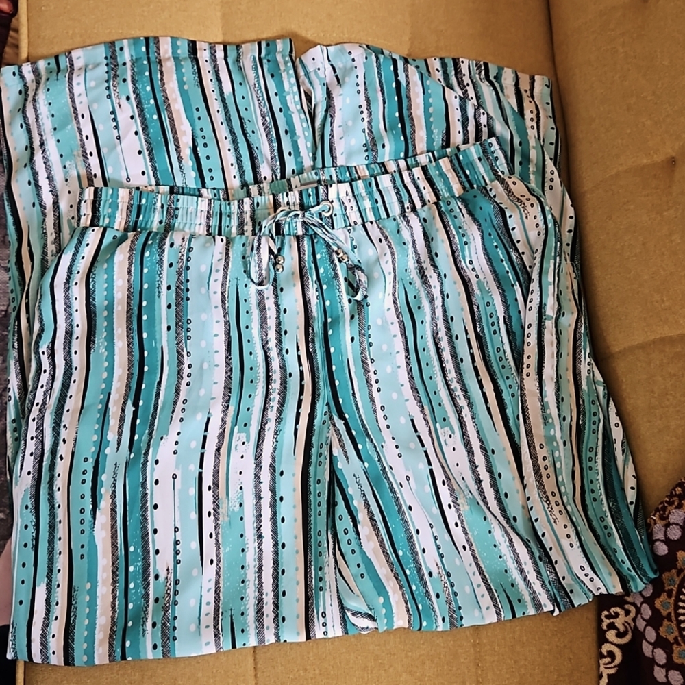 JM Collection Wide Leg Pants